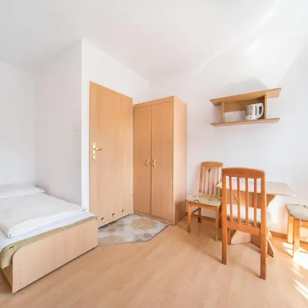Donata Homestay Rewal