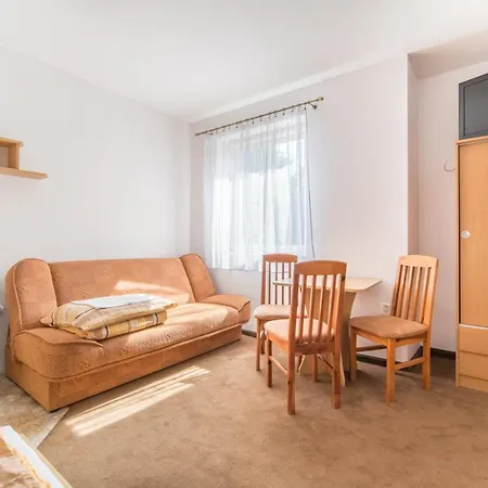 Donata Homestay Rewal