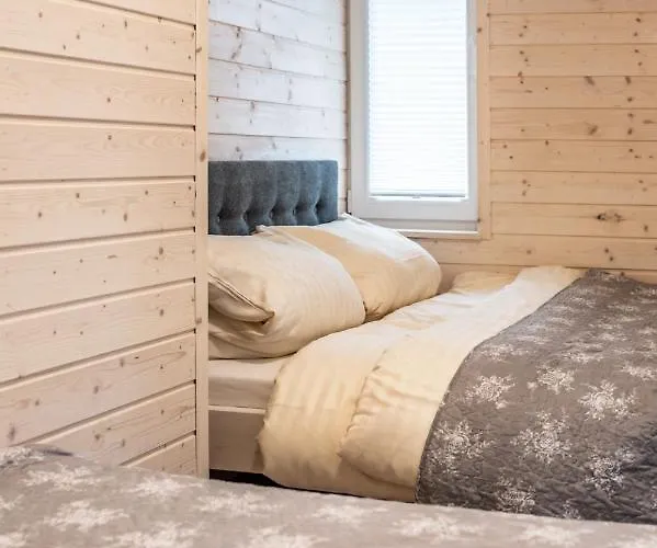 Δωμάτια σε οικογενειακή κατοικία Donata