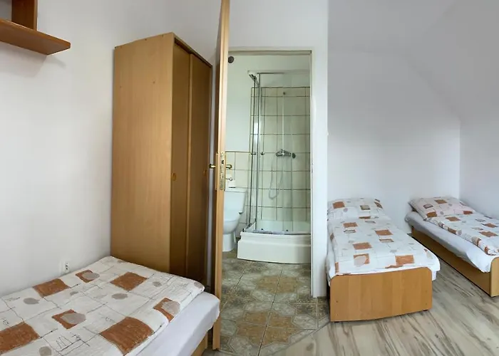 Δωμάτια σε οικογενειακή κατοικία Donata