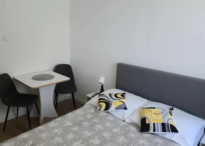 Donata Δωμάτια σε οικογενειακή κατοικία *