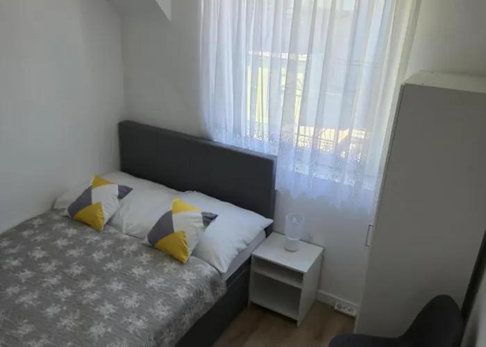 Donata Δωμάτια σε οικογενειακή κατοικία Rewal